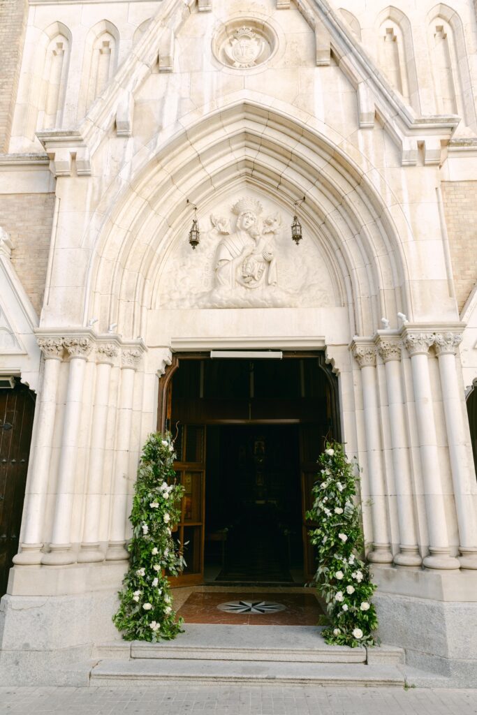 estructura boda flores